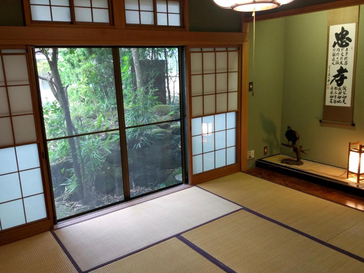 Отель 宮城野ハウス＆離れ Хаконе Экстерьер фото