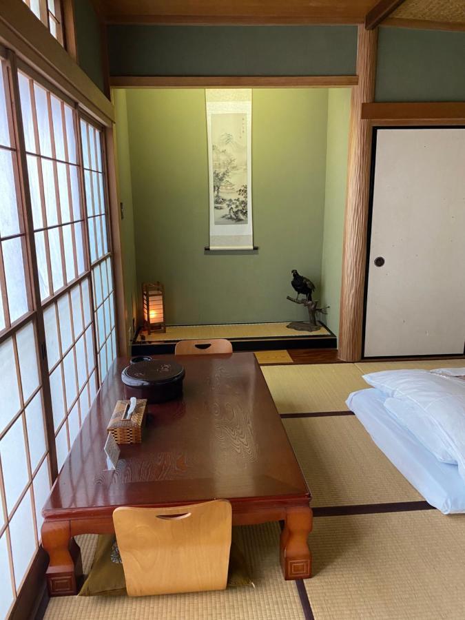 Отель 宮城野ハウス＆離れ Хаконе Экстерьер фото